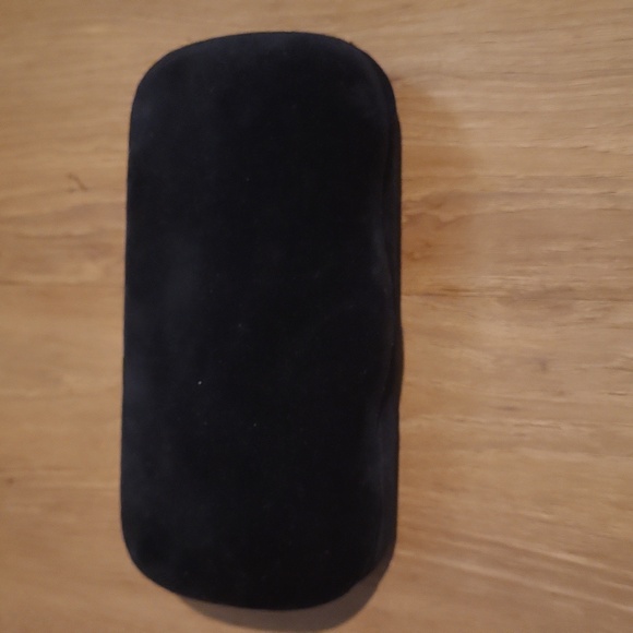 AUTHENTIC REAL Gucci Sunglasses - Picture 4 of 8